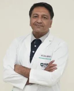 dr-nitiraj-singh-oberoi